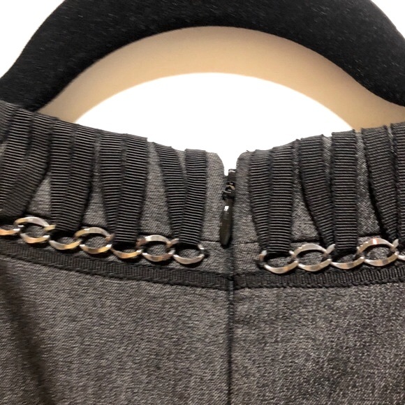 CHARCOAL TAHARI DRESS W/ BEAUTIFUL NECKLACE DETAIL - Picture 7 of 12